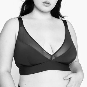 Parade Plunge Bralette Re:Play Eightball Black 2+